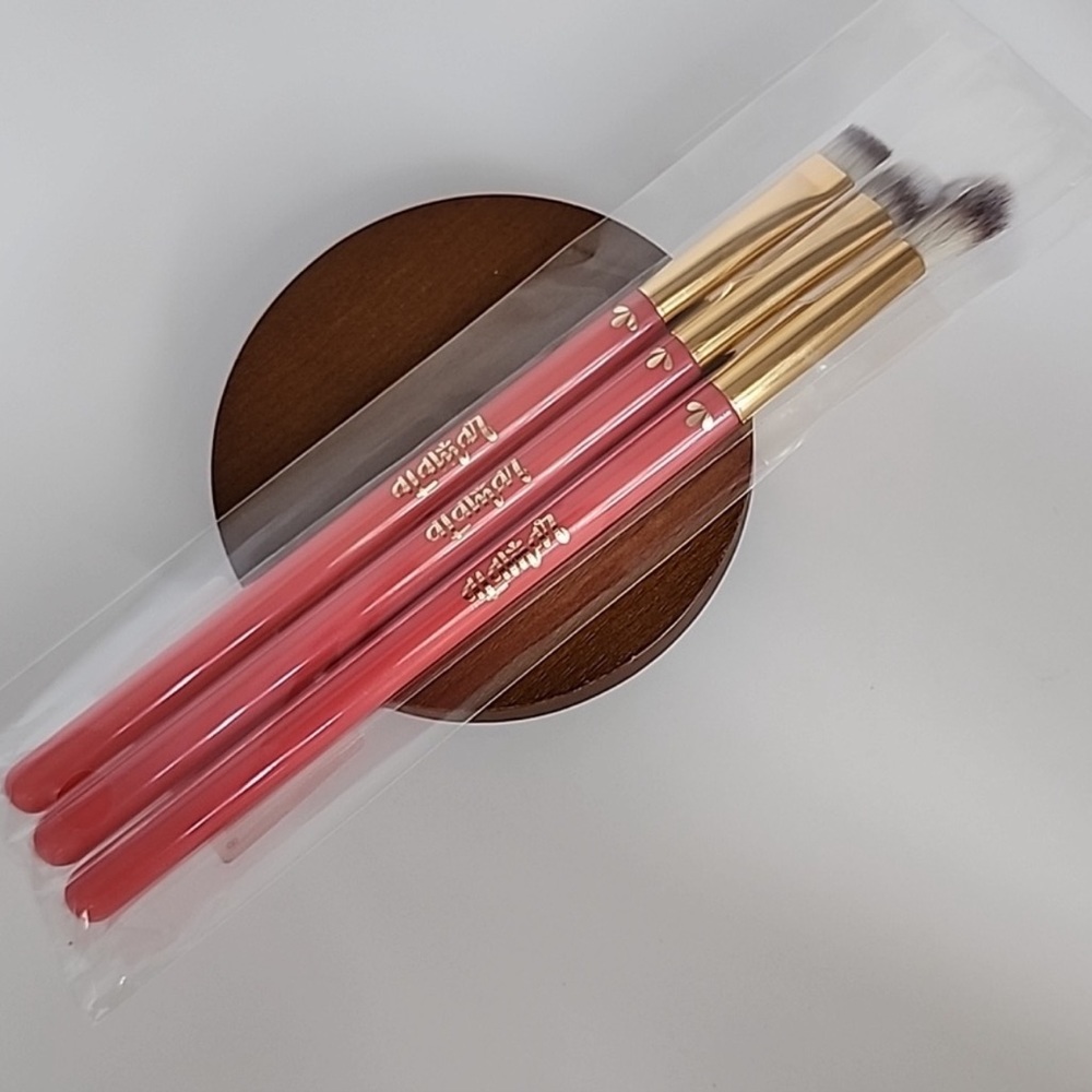 NEW Alamar 3 piece eye brush set